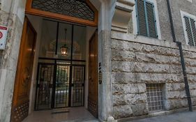 Erreggi Luxury Rooms